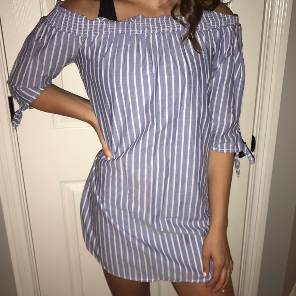 super cute summer dress!